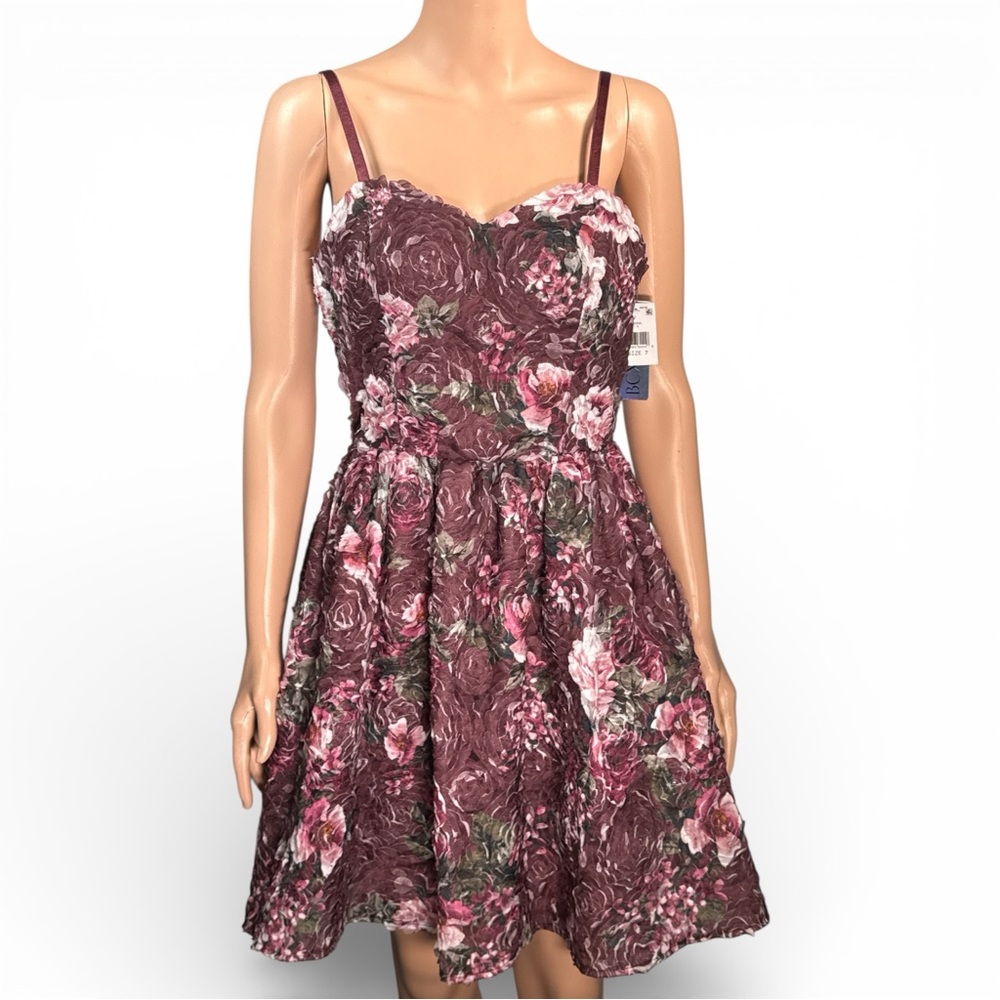NWT BCX Burgundy Rose Garden Party Dress – Dance/ Prom / Valentine’s / Formal